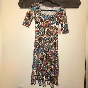 NWT LuLaRoe Nicole Dress Pink Blue White Paisley - Size XS (Stretchy!)